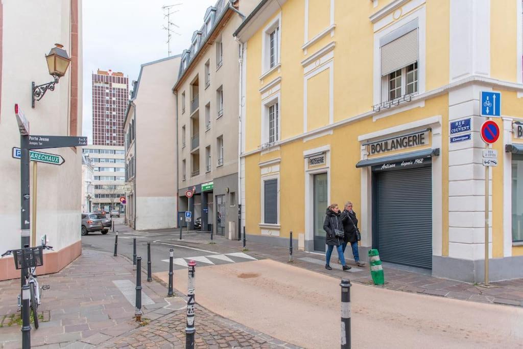 Le Central Mulhouse Buitenkant foto